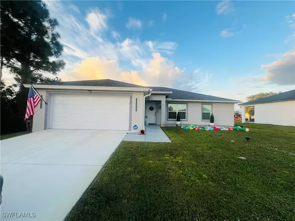 2512 20TH ST SW, Lehigh Acres, FL 33976