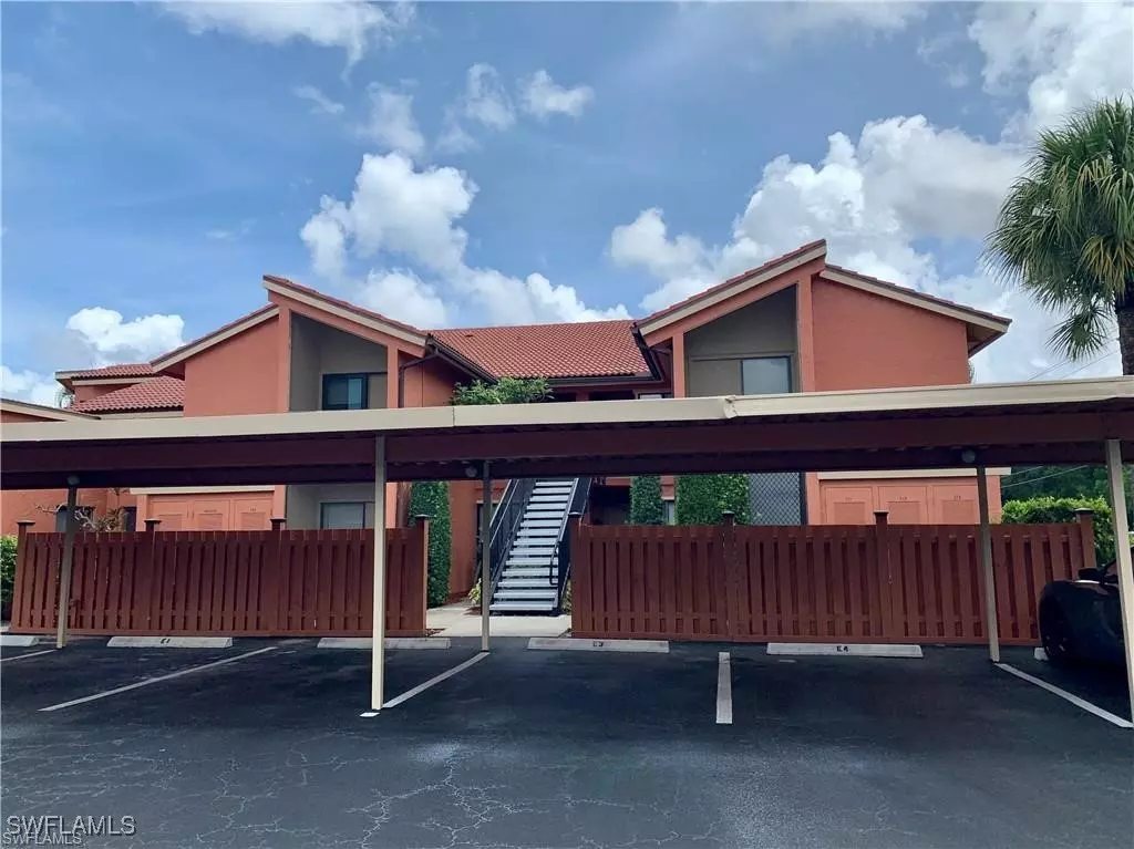 Naples, FL 34110,124 Cypress WAY E #E3