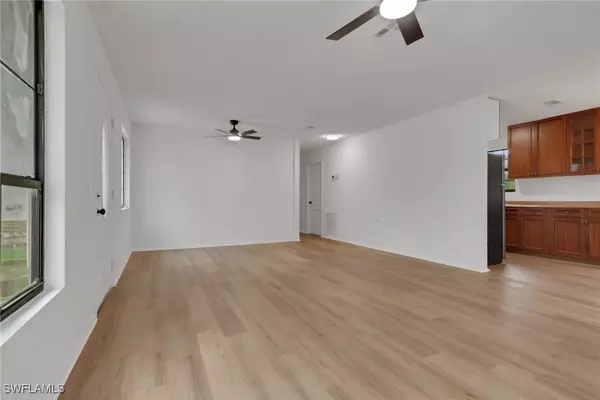 Naples, FL 34117,4070 14th AVE SE