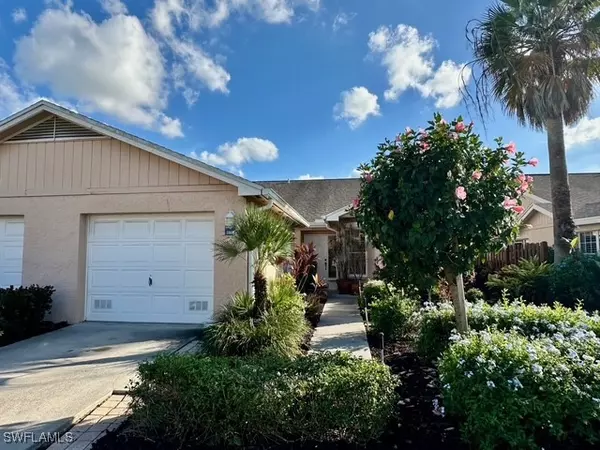 Naples, FL 34109,2518 Sailors WAY #115