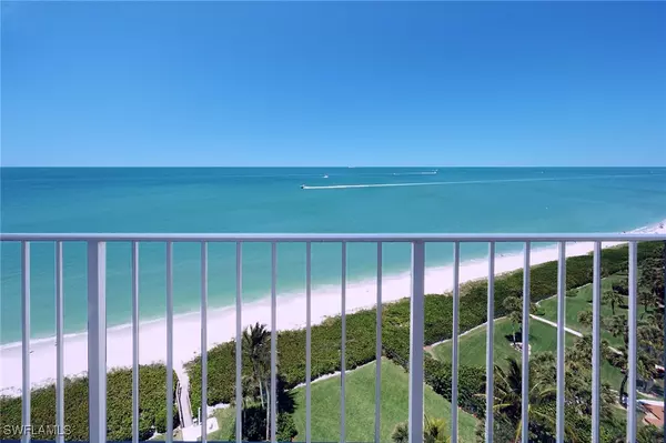 10701 Gulf Shore DR #1102, Naples, FL 34108