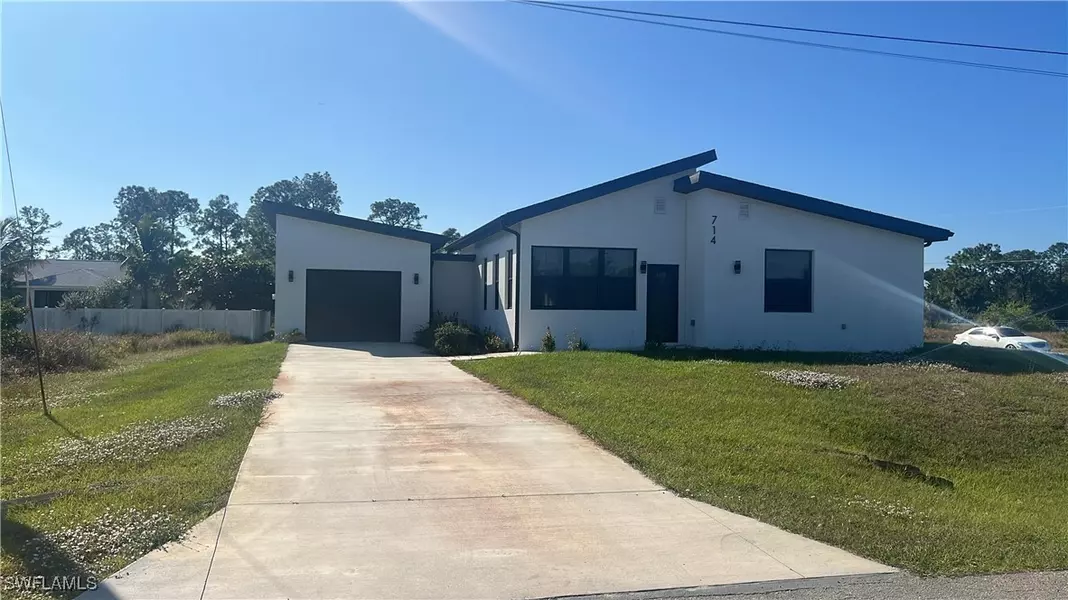 714 Chambers ST E, Lehigh Acres, FL 33974