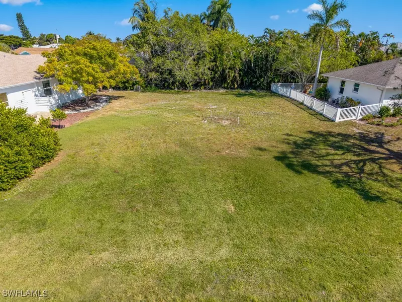 133 Cyrus ST, Marco Island, FL 34145