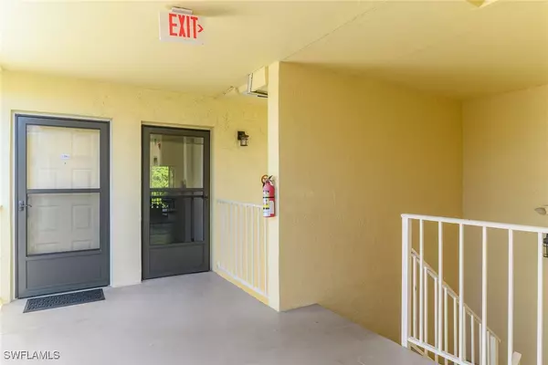 Marco Island, FL 34145,835 W Elkcam CIR #205