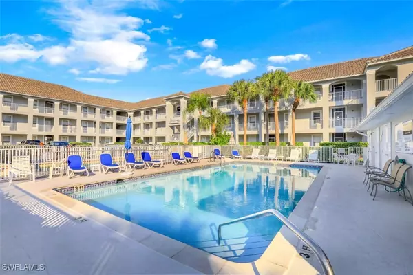 Naples, FL 34110,519 Roma CT #3-305