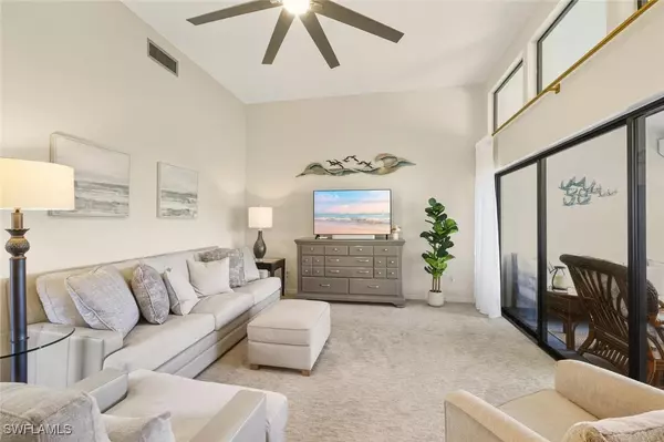 Naples, FL 34108,559 Beachwalk CIR #U202