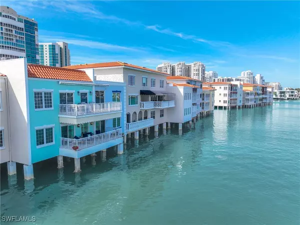 Naples, FL 34103,4000 Gulf Shore BLVD N #500