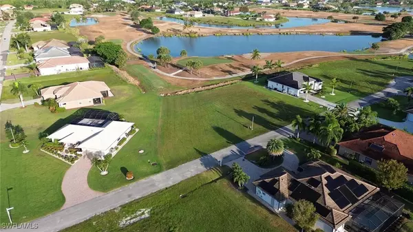 Naples, FL 34114,18001 Bluewater DR