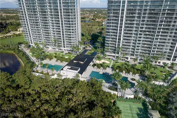 Bonita Springs, FL 34134,4810 Pelican Colony BLVD #705