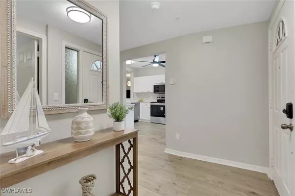 Naples, FL 34113,9035 Michael CIR #5