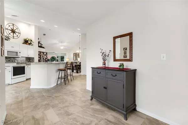 Naples, FL 34110,5070 Cedar Springs DR #204