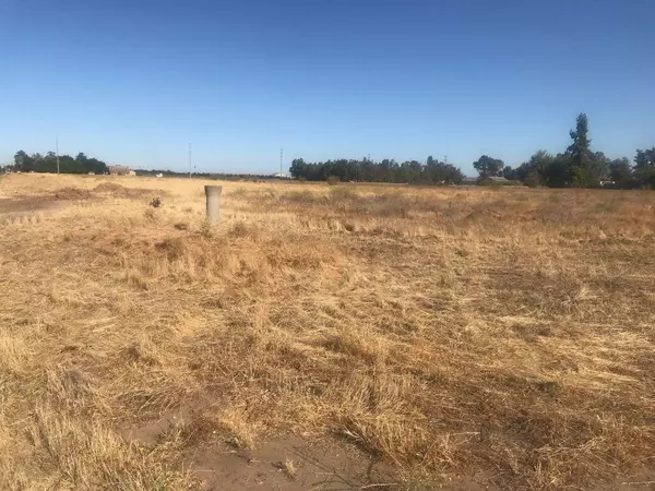 Fresno, CA 93727