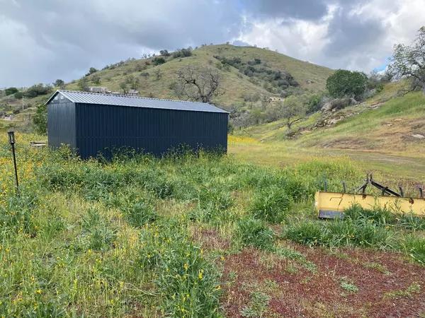 Yokuts Valley, CA 93675,0 George Smith Rd