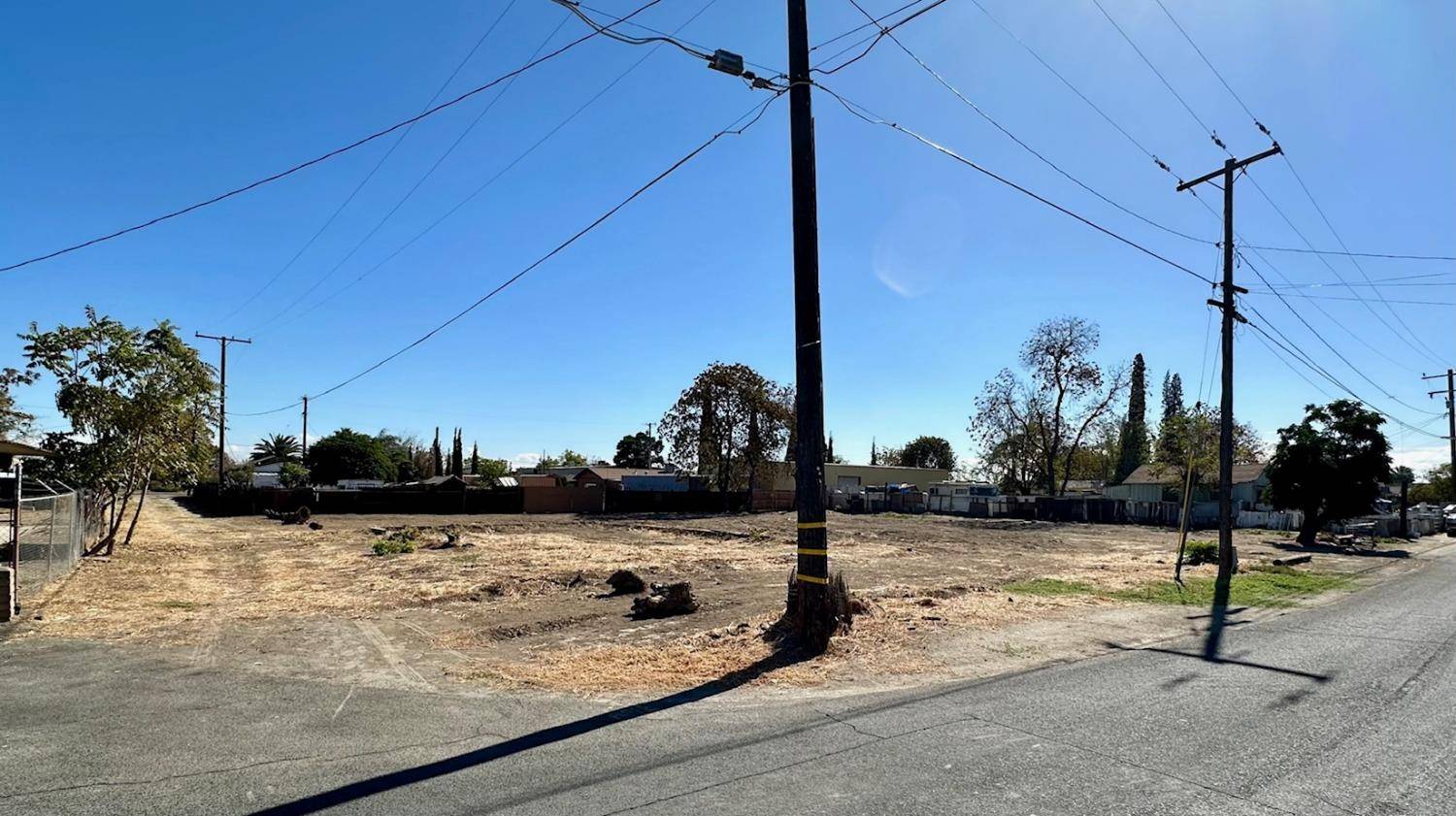 Hanford, CA 93230,419 Miller ST