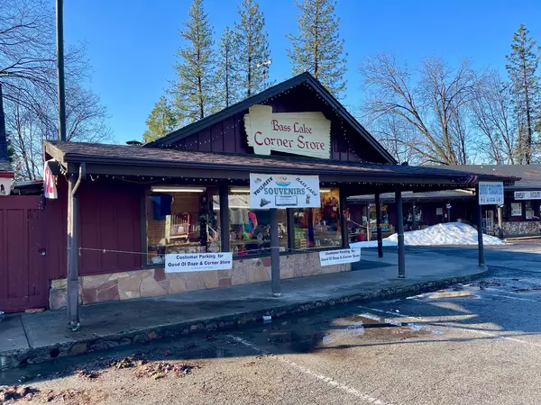 54330 Road 432, Bass Lake, CA 93604