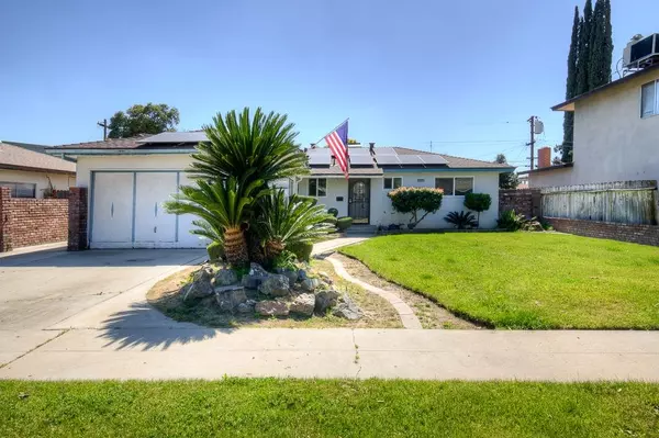 4746 E Santa Ana AVE, Fresno, CA 93726