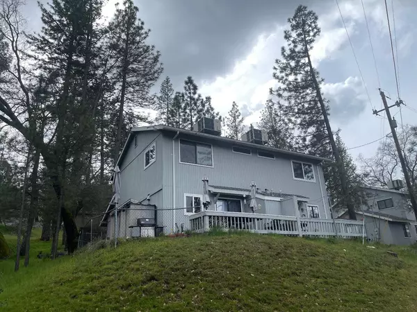 Oakhurst, CA 93644,48443 Black Oak River RD