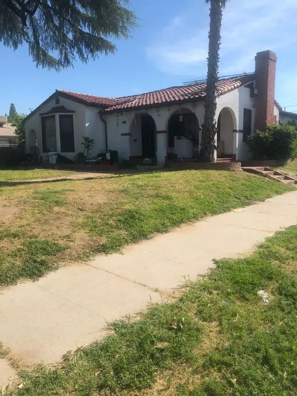 761 Collins AVE, Fresno, CA 93706