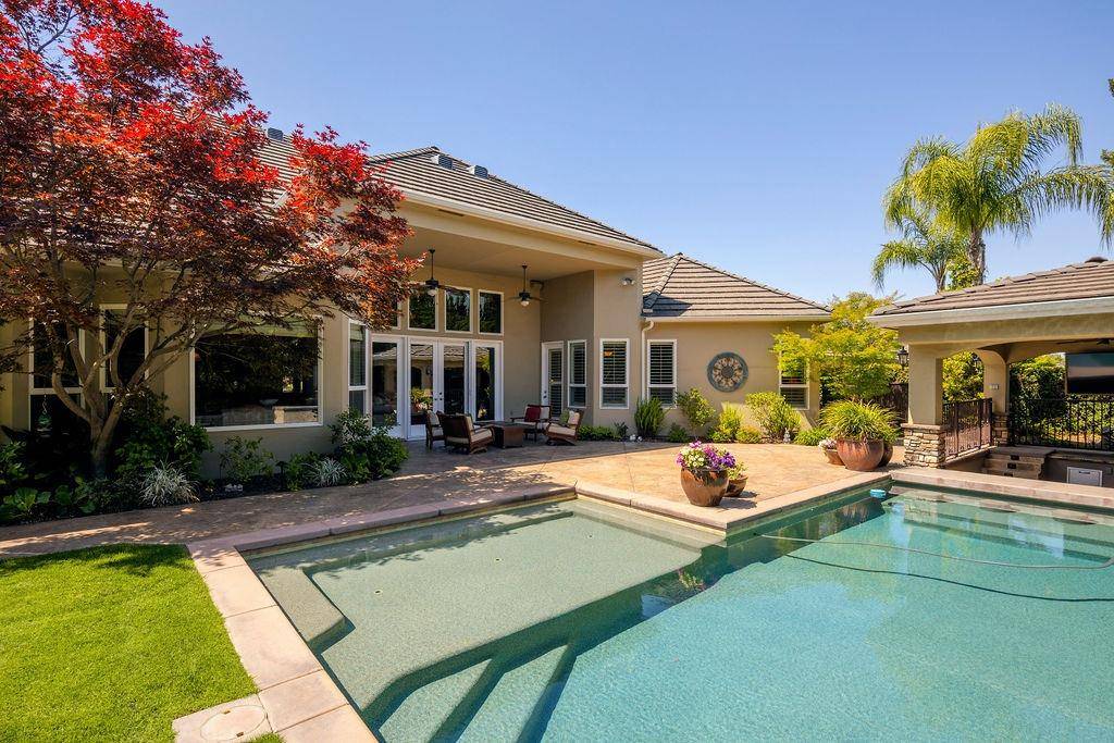 Fresno, CA 93730,1408 E Carlyle WAY