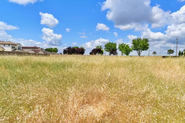2485 Capri, Chowchilla, CA 93610