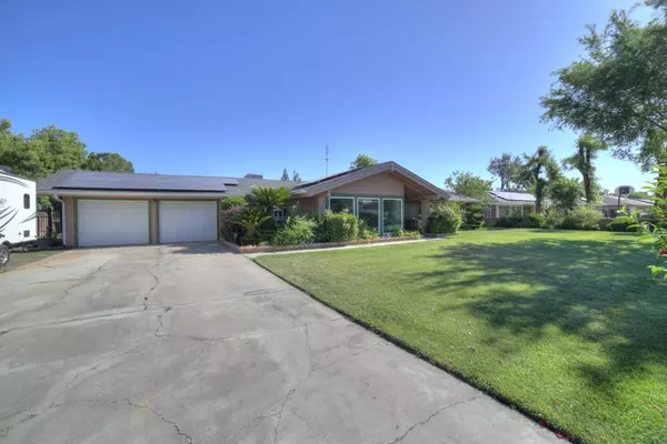 36227 Cloverleaf AVE, Madera, CA 93636