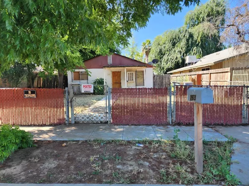 263 W Beechwood AVE, Pinedale, CA 93650