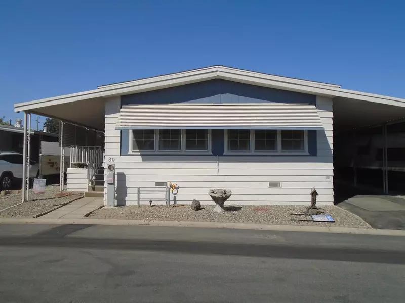 860 E Grangeville BLVD #80, Hanford, CA 93230