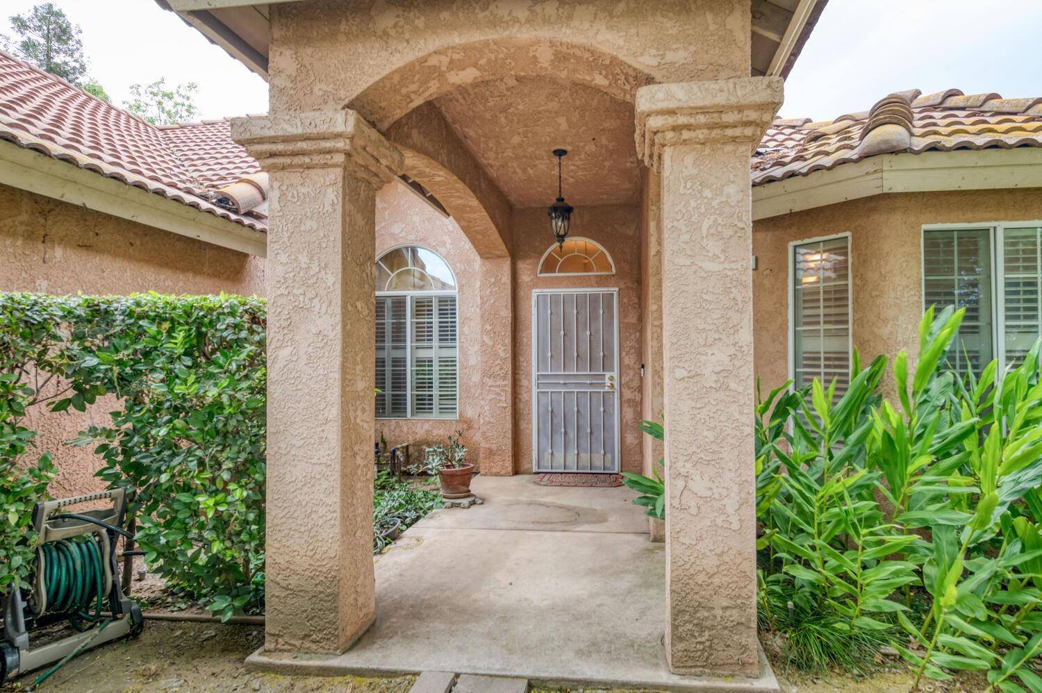 Fresno, CA 93711,6230 N Gentry AVE