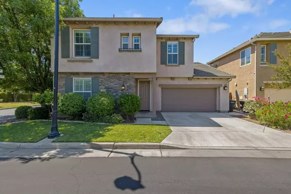 1773 Dali WAY, Hanford, CA 93230