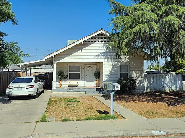 1084 S Klein AVE, Reedley, CA 93654