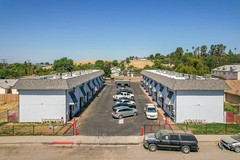 Porterville, CA 93257,221 S Sierra Vista ST