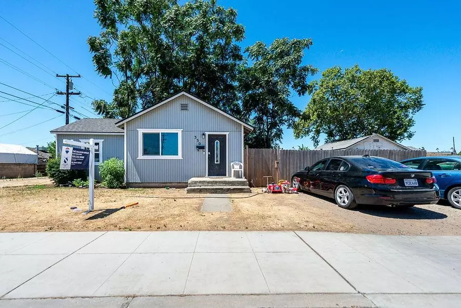 330 S 7th ST, Chowchilla, CA 93610