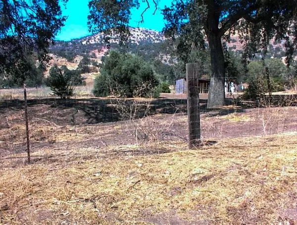 Yokuts Valley, CA 93675,38348 Squaw Valley RD