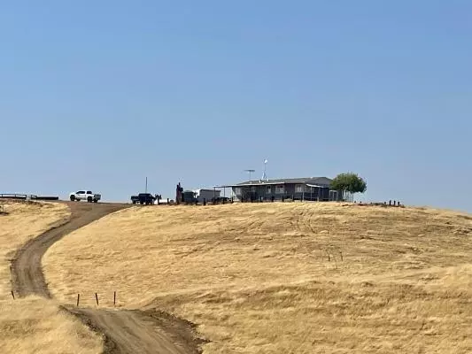 Raymond, CA 93653,34151 Heiskell DR