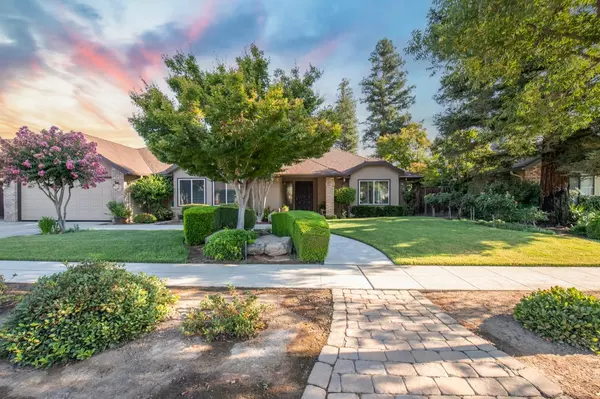 Fresno, CA 93720,1298 E Fallbrook AVE