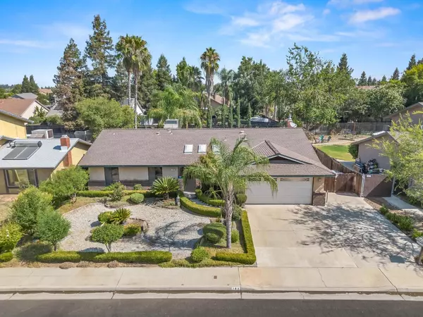 763 W Polson AVE, Clovis, CA 93612