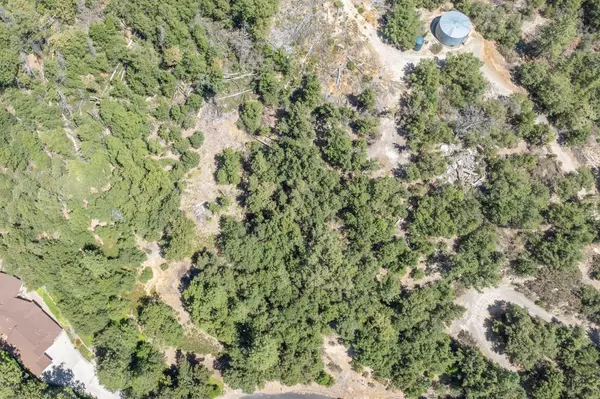Bass Lake, CA 93604,8 N Cedar Vista Circle