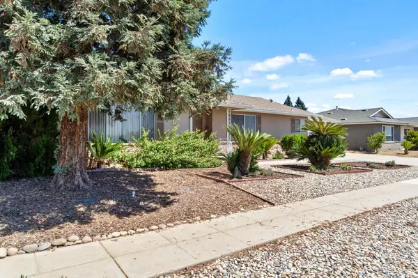 Fresno, CA 93710,2164 E Sierra AVE