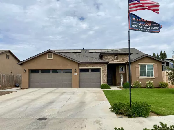 Kingsburg, CA 93631,2543 Orange CT