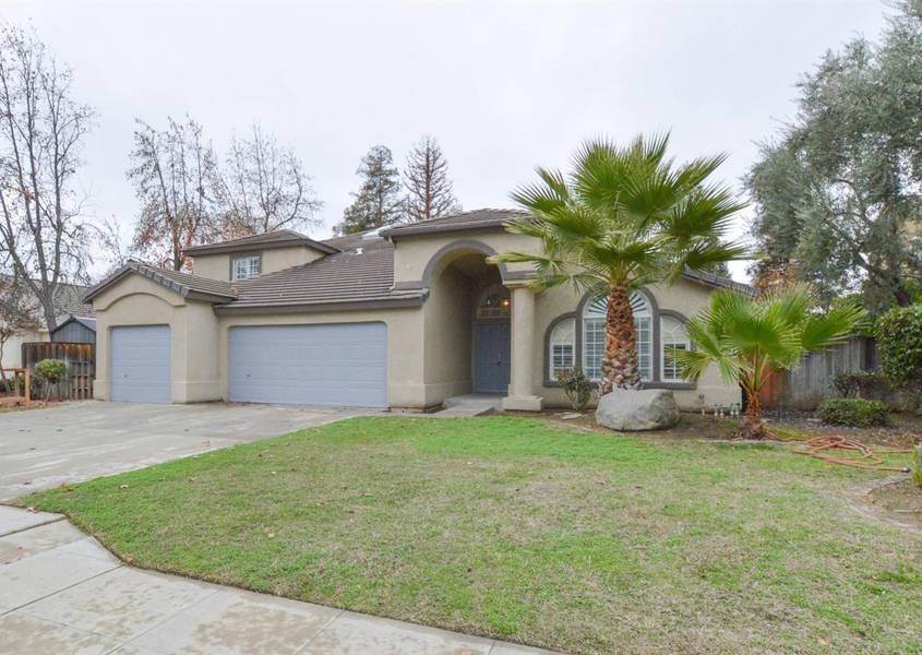 3278 Magnoila AVE, Clovis, CA 93611