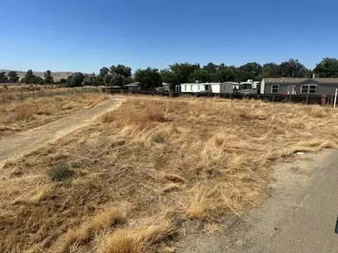 Coalinga, CA 93210,400 Kimberly PL