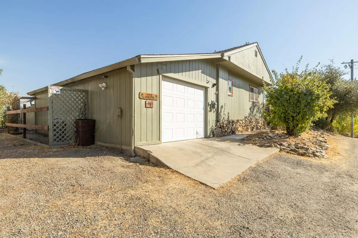 Mariposa, CA 95338,4878 Leonard RD #4