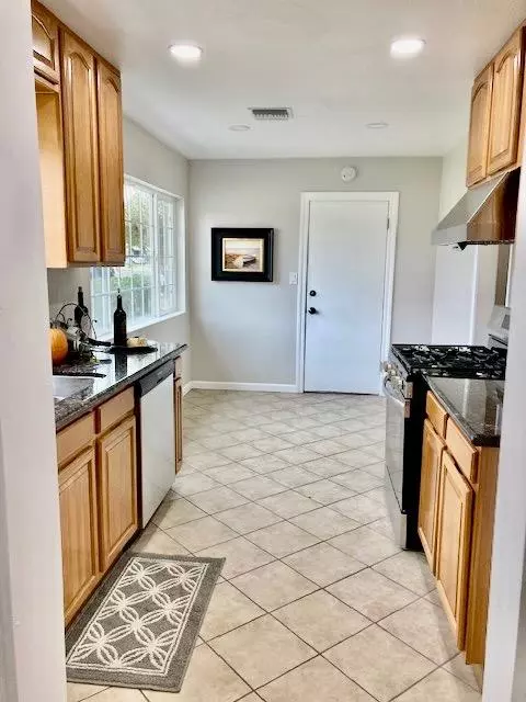 Atwater, CA 95301,1869 2nd ST