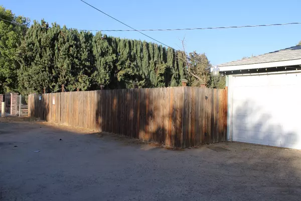 Fresno, CA 93727,5407 E Tulare ST