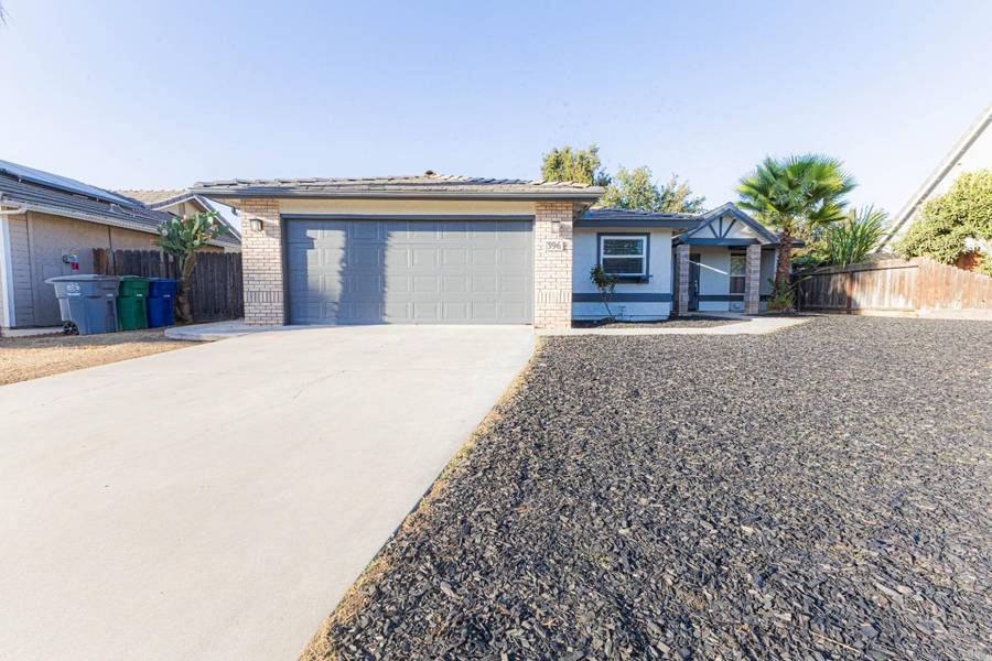 396 Sycamore AVE, Reedley, CA 93654