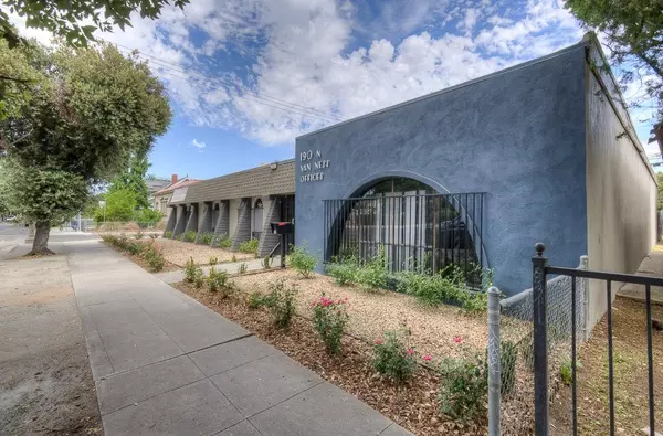 Fresno, CA 93701,190 N Van Ness AVE