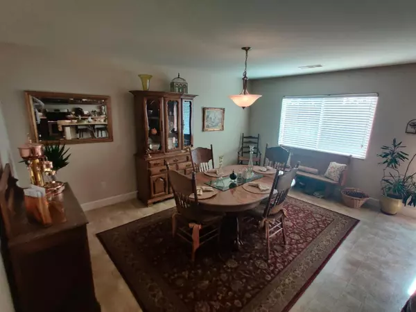 Visalia, CA 93277,1043 W Reese CT