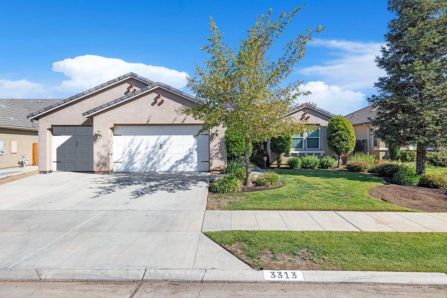 3313 Whiteash AVE, Clovis, CA 93619