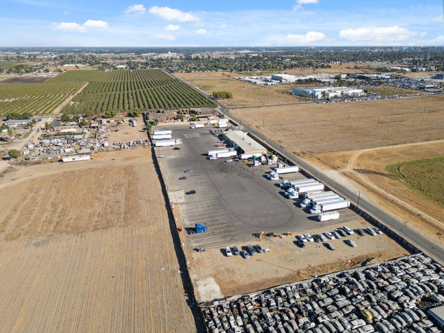 Fresno, CA 93706,2428 S West AVE