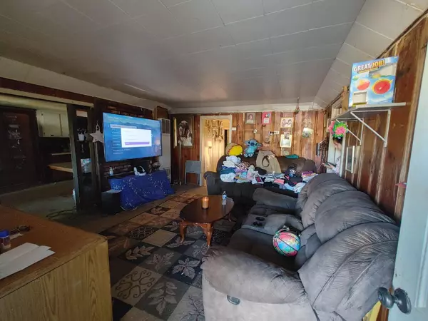 Chowchilla, CA 93610,413 Orange AVE